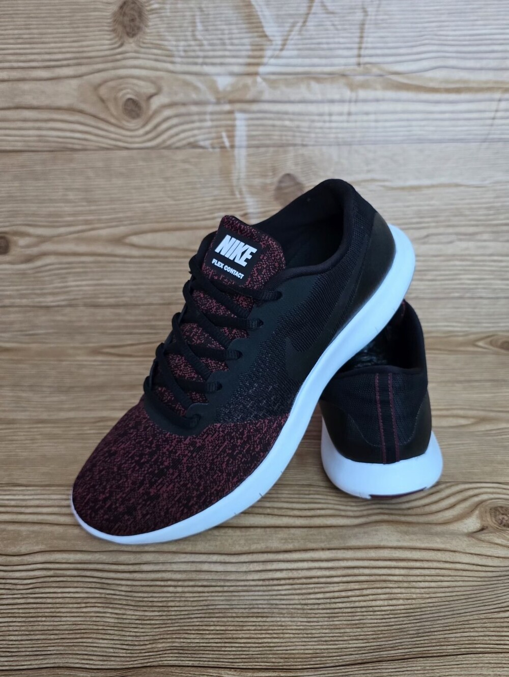 Nike Flex Contact Running Shoes